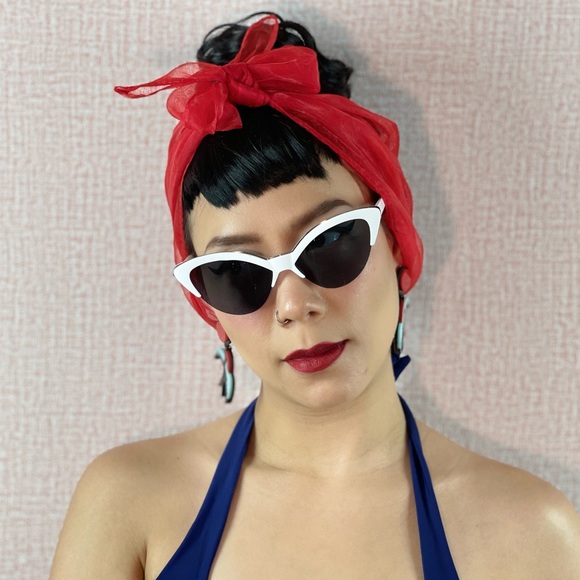 Perfect Pinup White Retro Cateye Frameless Bottom Half Rim Vintage Sunglasses - Picture 7 of 7